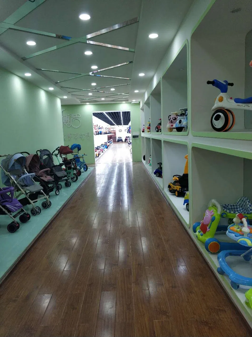 Baby Kid Children Todller Tricycle Ride on Trike 3 Wheel Scooter Stroller Toy