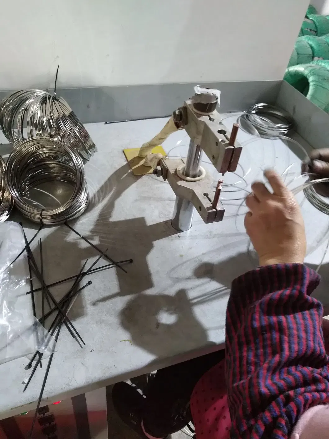 Magic Kinetic Rings Vortex Spring Fidget Toys